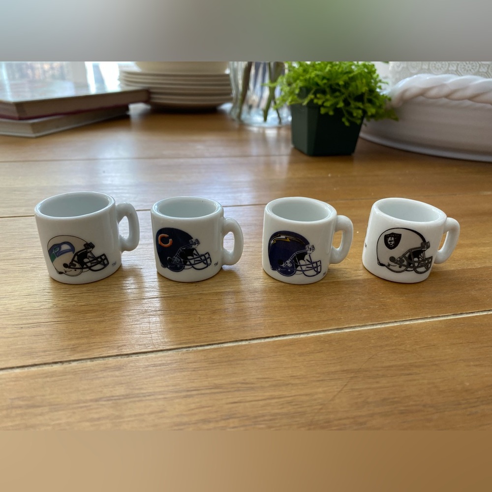 NFL Mini Mugs Seahawks, Chargers, Bears, Raiders Collectible Set